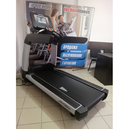 Беговая дорожка  Life Fitness 95T Achieve (Б/У) - фото №2